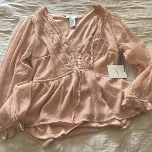 Nice pink brand new top